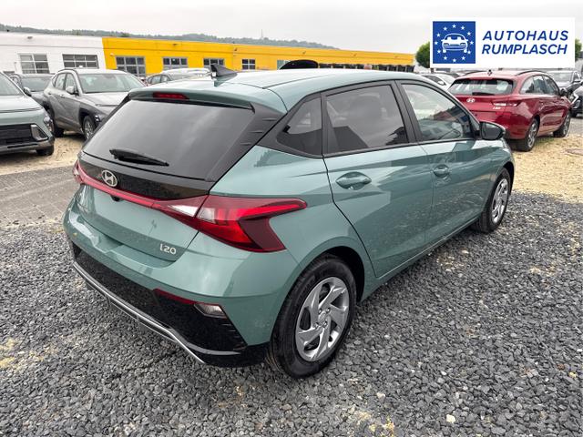 Hyundai / i20 / Grün / / / NAVI Klimaautomatik SHZ 