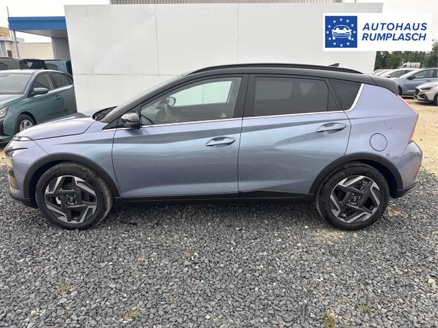 Hyundai / BAYON / Blau / / / SmartSense PLUS NAVI SHZ RFK PDC KLIMAAUTOMATIK