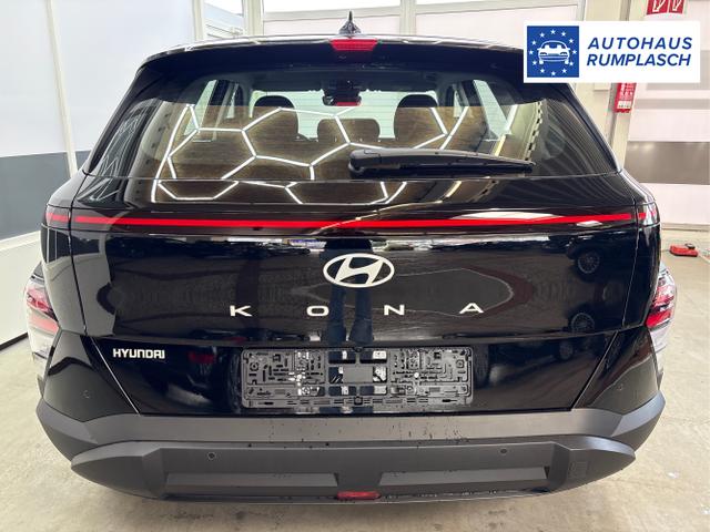 Hyundai / KONA / Schwarz / / / NAVI KLIMAAUTOMATIK PDC v+h RFK