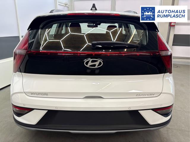 Hyundai / BAYON / Weiß / / / DCT NAVI RFK PDC 