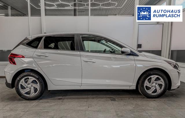 Hyundai i20 COMFORT NAVI RFK TEMPOMAT 