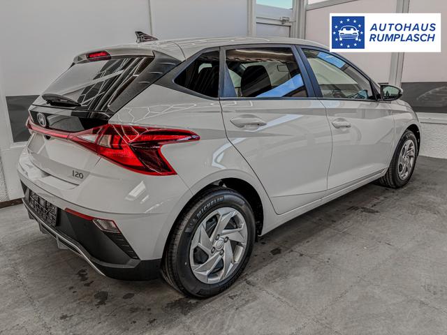 Hyundai i20 COMFORT NAVI RFK TEMPOMAT 