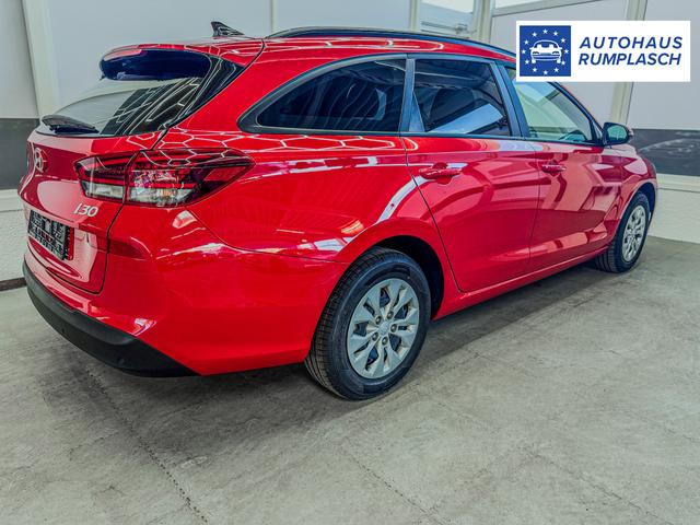 Hyundai i30 Kombi STYLE NAVI RFK LED PDC v+h 