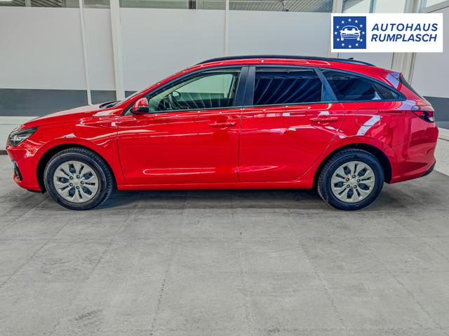 Hyundai i30 Kombi STYLE NAVI RFK LED PDC v+h 