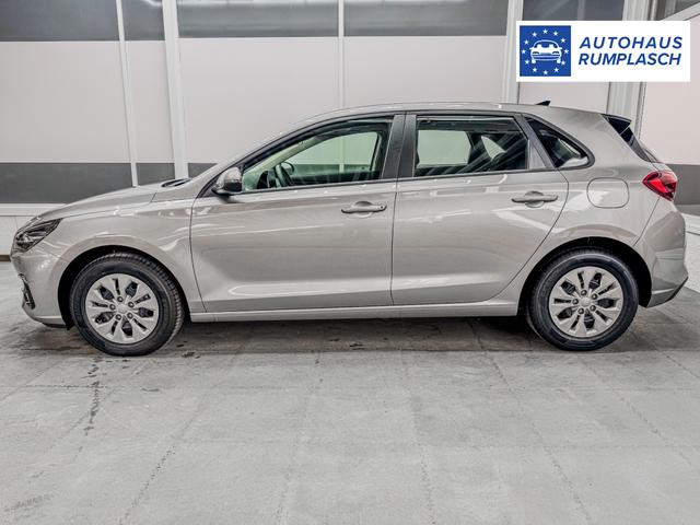 Hyundai i30 STYLE NAVI LED RFK PDC 