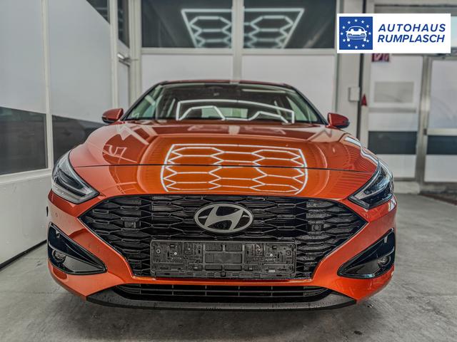 Hyundai i30 STYLE NAVI LED RFK PDC 