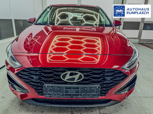 Hyundai i30 STYLE NAVI LED RFK PDC 