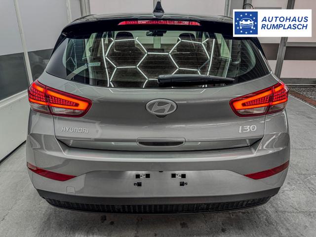 Hyundai i30 STYLE NAVI LED RFK PDC 