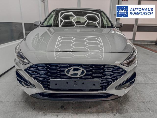 Hyundai i30 STYLE NAVI LED RFK PDC 