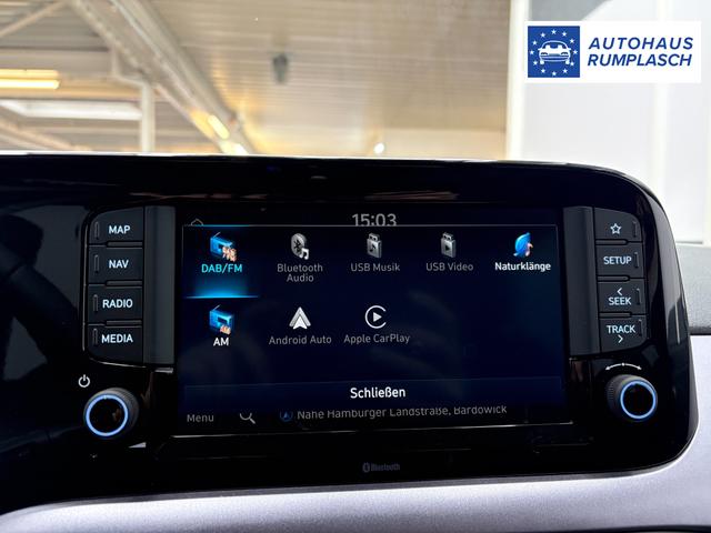 Hyundai i10 PREMIUM AUT SHZ SMART KEY KLIMAAUTOMATIK AMBIENTE ALU RFK PDC NAVI 