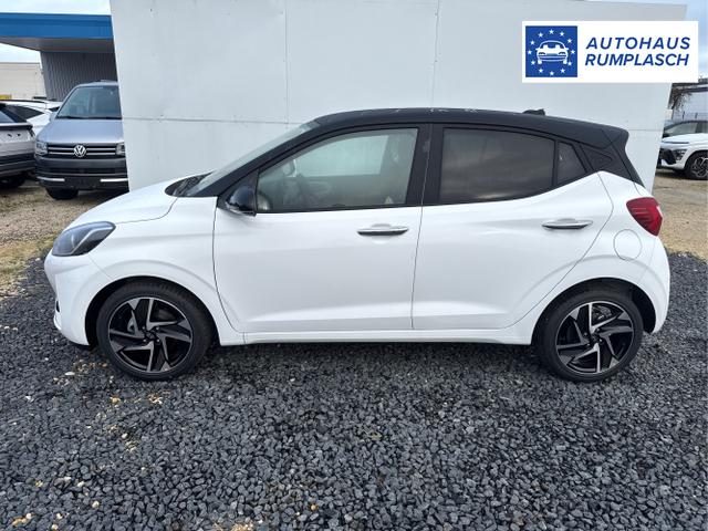 Hyundai / i10 / Wei&szlig; / / / AUT SHZ SMART KEY KLIMAAUTOMATIK AMBIENTE ALU RFK PDC NAVI 