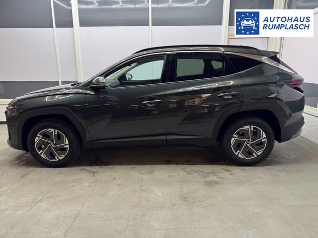 Hyundai TUCSON STYLE KLIMAAUTOMATIK TOTWINKEL NAVI SHZ RFK PDC 