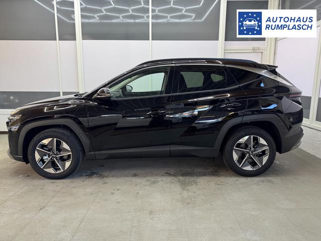 Hyundai TUCSON STYLE AUT ACC 18ALU KLIMAAUTOMATIK TOTWINKEL NAVI SHZ RFK PDC 