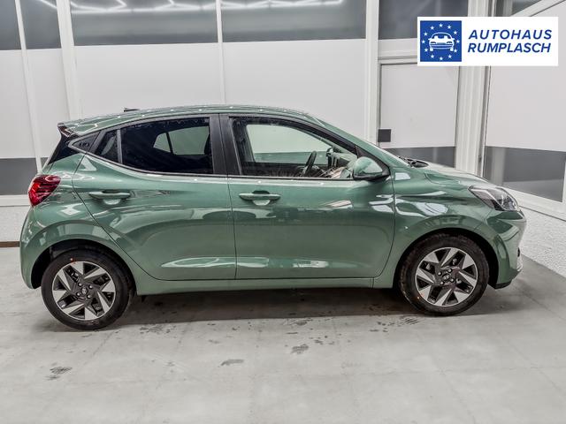 Hyundai i10 PREMIUM AUT SHZ KLIMAAUTOMATIK AMBIENTE ALU RFK PDC NAVI 