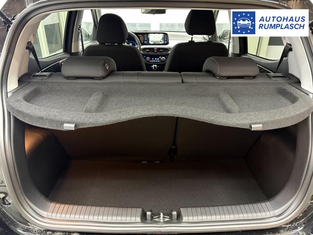 Hyundai i10 PREMIUM AUT SHZ KLIMAAUTOMATIK AMBIENTE ALU RFK PDC NAVI 