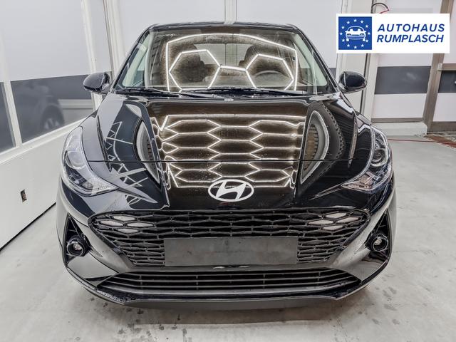 Hyundai i10 PREMIUM AUT SHZ KLIMAAUTOMATIK AMBIENTE ALU RFK PDC NAVI 