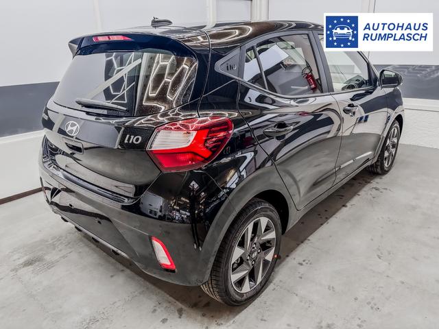 Hyundai i10 PREMIUM AUT SHZ KLIMAAUTOMATIK AMBIENTE ALU RFK PDC NAVI 