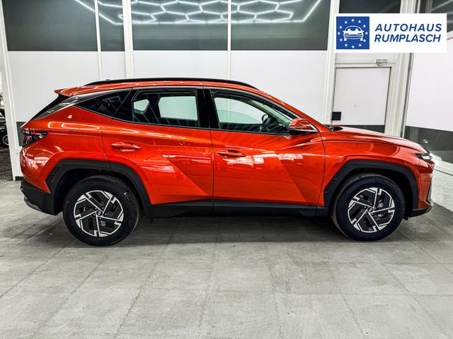 Hyundai TUCSON STYLE TRANSPORTSCHADEN KLIMAAUTOMATIK TOTWINKEL NAVI SHZ RFK PDC 