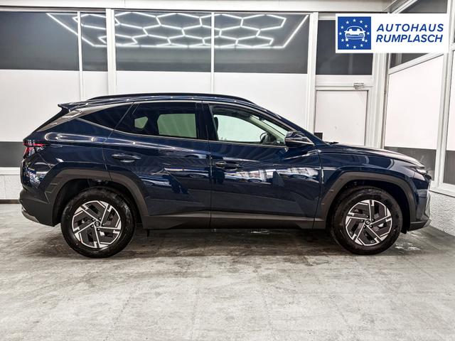 Hyundai TUCSON STYLE AUT KLIMAAUTOMATIK TOTWINKEL NAVI SHZ RFK PDC 