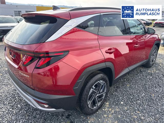 Hyundai / TUCSON / Rot / / / KLIMAAUTOMATIK TOTWINKEL NAVI SHZ RFK PDC