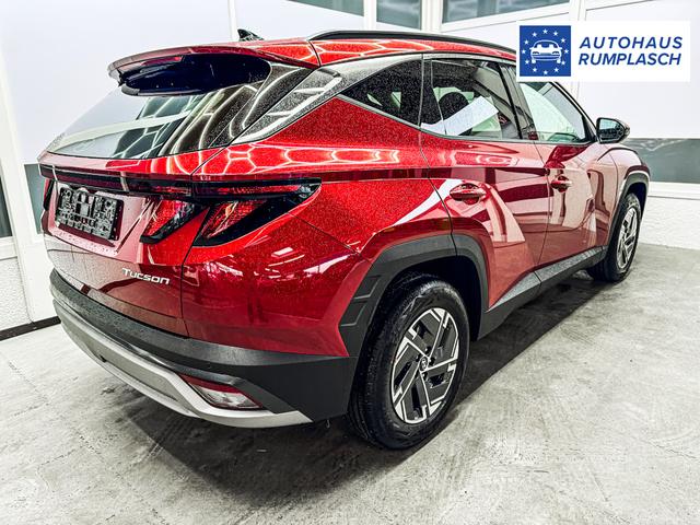Hyundai TUCSON STYLE AUT KLIMAAUTOMATIK TOTWINKEL NAVI SHZ RFK PDC 