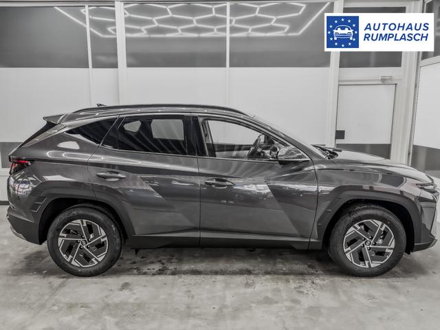 Hyundai TUCSON STYLE KLIMAAUTOMATIK TOTWINKEL NAVI SHZ RFK PDC 