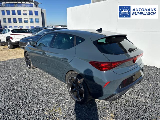 Cupra / Leon / Blau / / / DSG ACC SHZ KEYLESS 