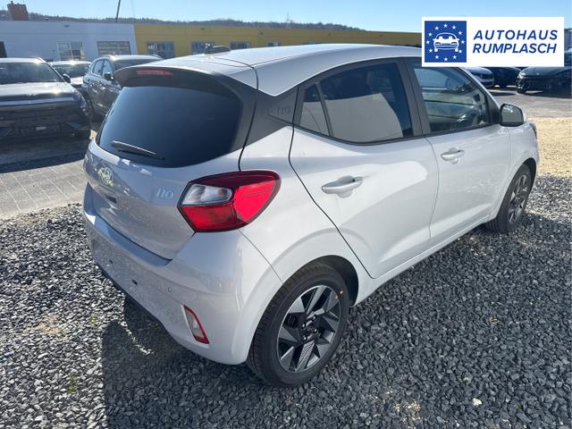Hyundai / i10 / Grau / / / AUT KLIMAAUTOMATIK NAVI SHZ RFK TEMPOMAT 