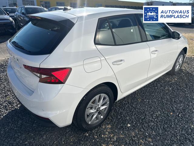 Skoda / Fabia / Wei&szlig; / / / DSG PDC v+h KLIMAAUTOMATIK