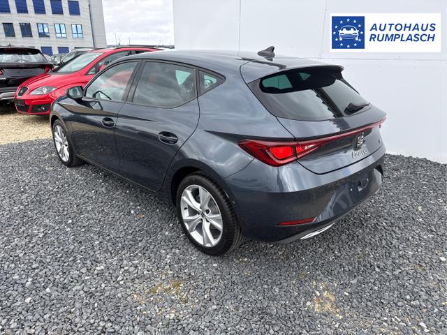 Seat / Leon / Grau / / / MATRIX NAVI AHK KESSY RFK SHZ PDC