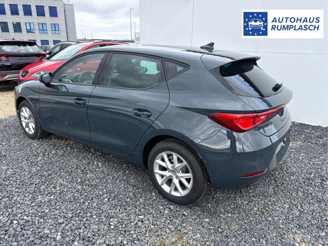 Seat / Leon / Blau / / / AHK ACC RFK PDC 