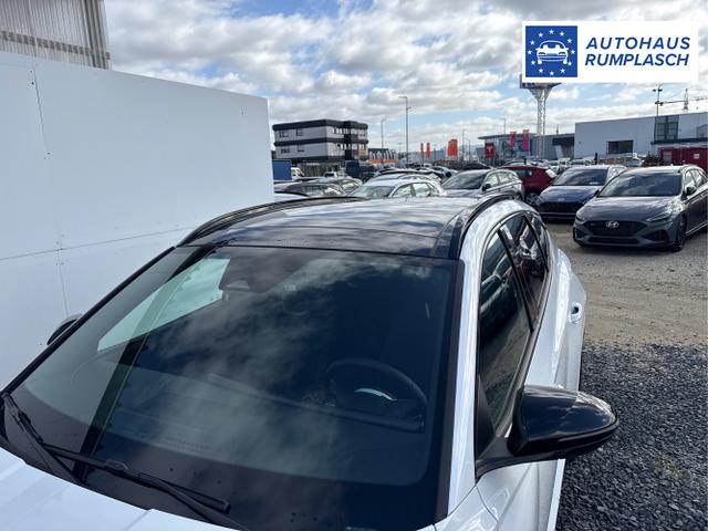 Hyundai / TUCSON / Grau / / / 