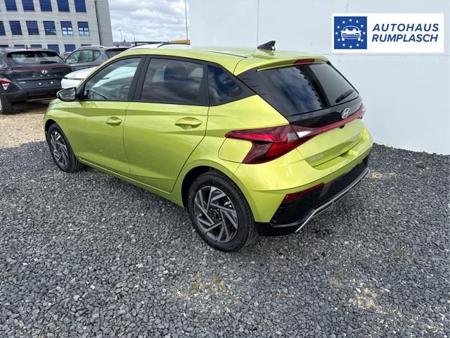 Hyundai / i20 / Grau / / / 