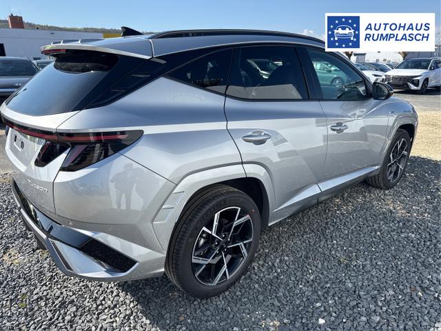 Hyundai / TUCSON / Grau / / / 