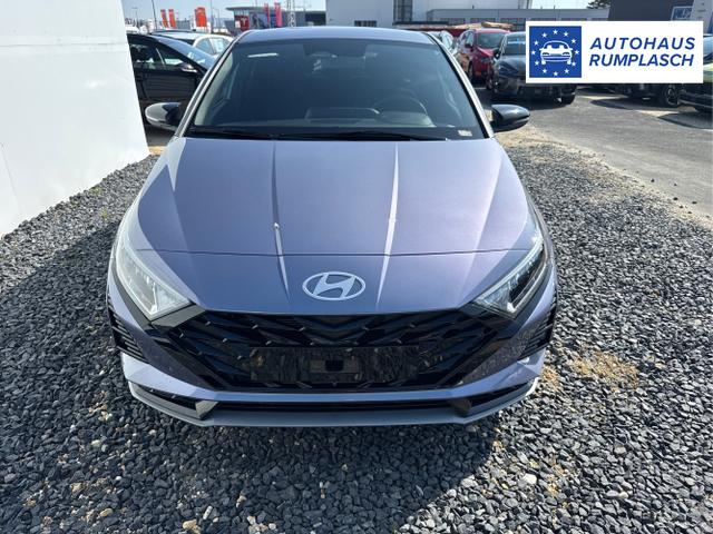 Hyundai / i20 / Grau / / / 