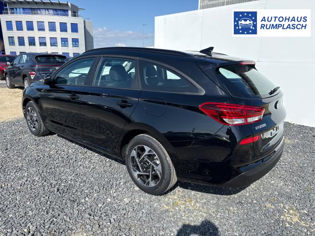 Hyundai / i30 / Grau / / / 