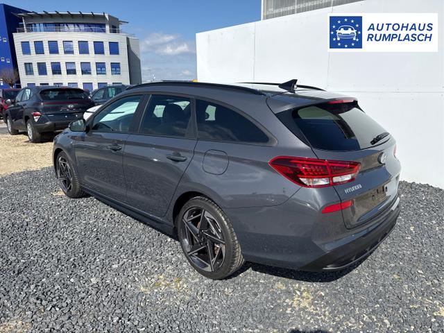 Hyundai / i30 / Grau / / / 