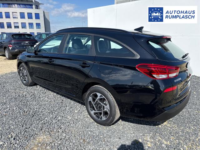 Hyundai / i30 / Grau / / / 