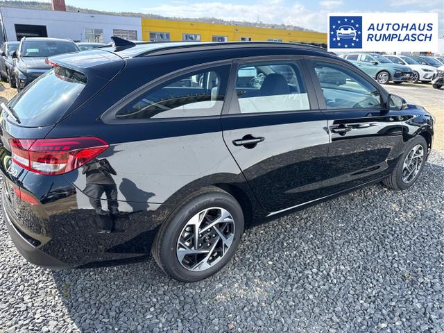 Hyundai / i30 / Grau / / / 