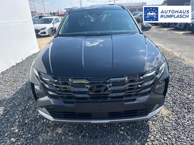 Hyundai / TUCSON / Grau / / / 