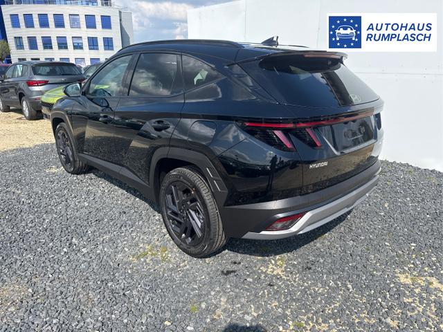 Hyundai / TUCSON / Grau / / / 