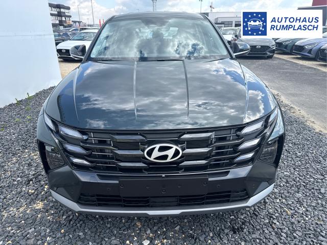 Hyundai / TUCSON / Grau / / / 