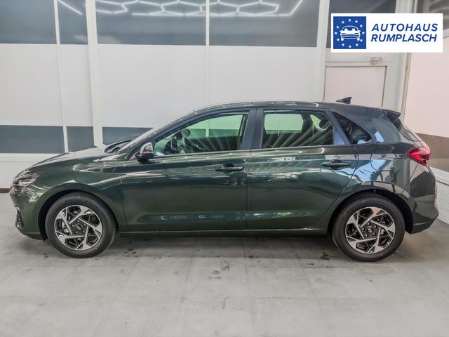 Hyundai i30 STYLE DCT NAVI WP ALU LED RFK PDC 