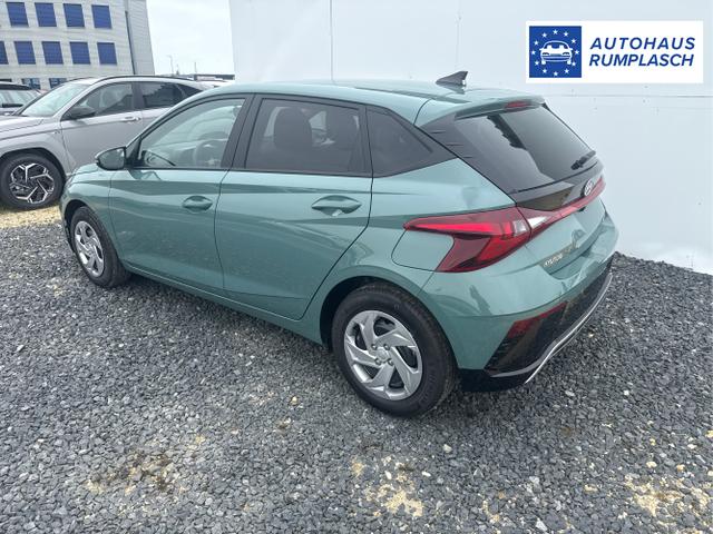Hyundai / i20 / Grau / / / 