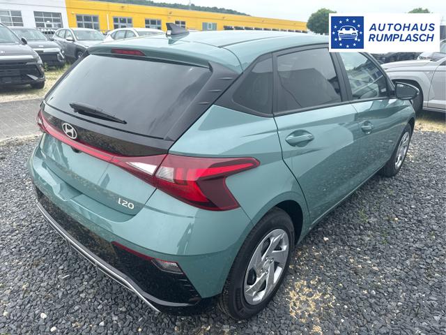 Hyundai / i20 / Grau / / / 