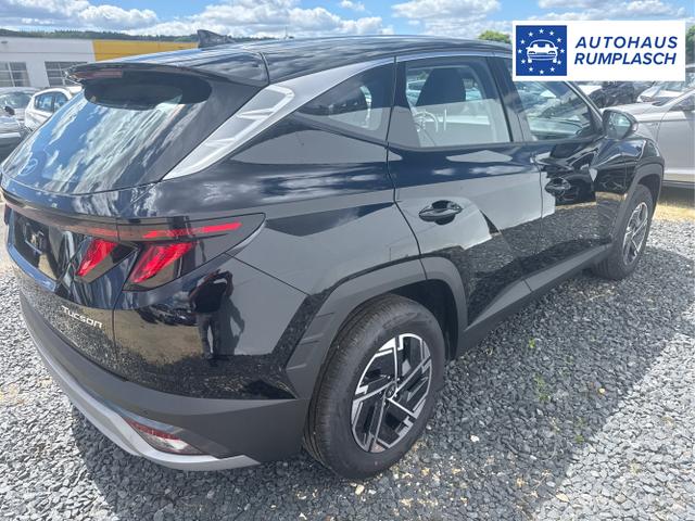 Hyundai / TUCSON / Grau / / / 