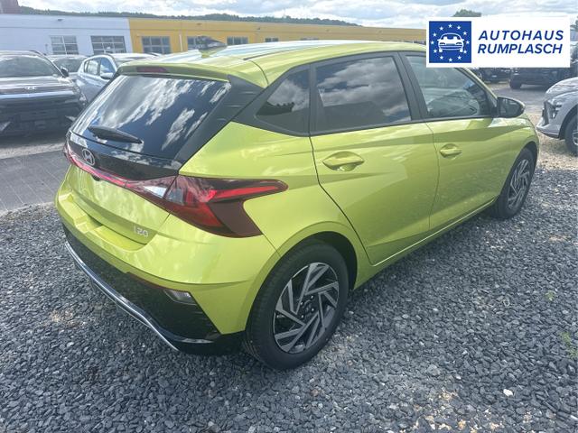 Hyundai / i20 / Grau / / / 