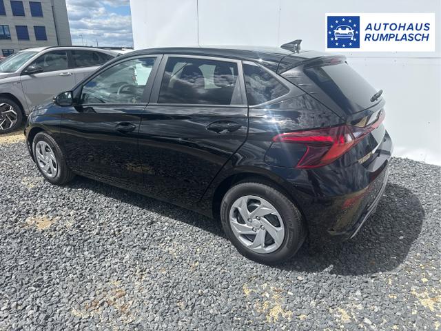 Hyundai / i20 / Grau / / / 