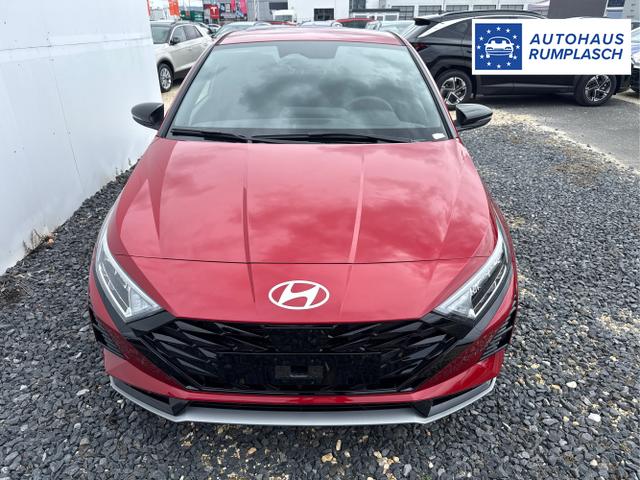 Hyundai / i20 / Grau / / / 