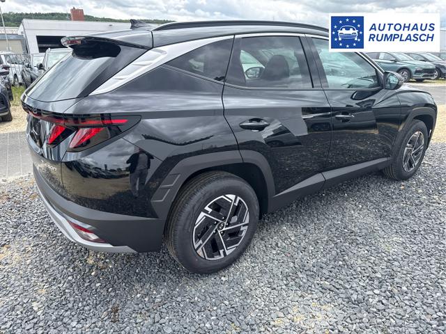 Hyundai / TUCSON / Grau / / / 